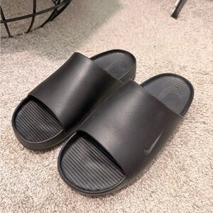 Nike Black Slides